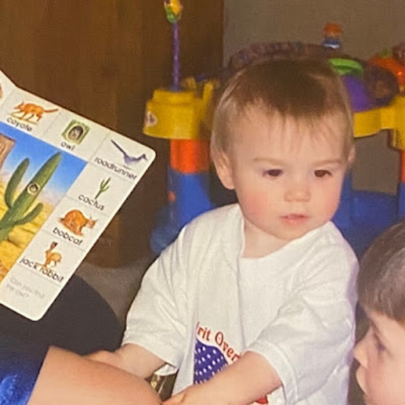 Meet your Posher, Carson - Picture 1 of 1